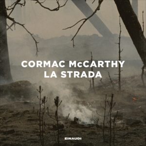 Copertina del libro La strada di Cormac McCarthy